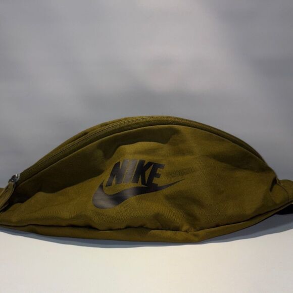 Nike green waist bag - Picture 5 of 5